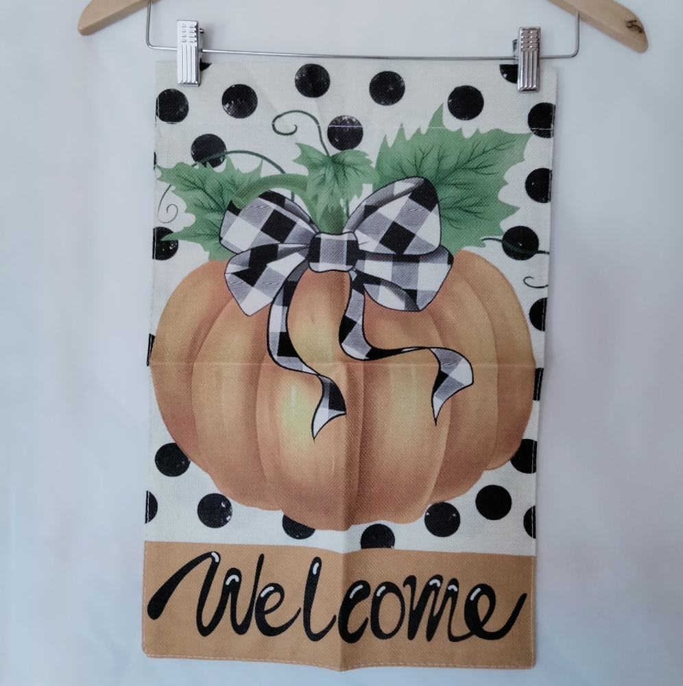 NWT Decorative Fall Thanksgiving " Welcome" Fabric Garden Flag